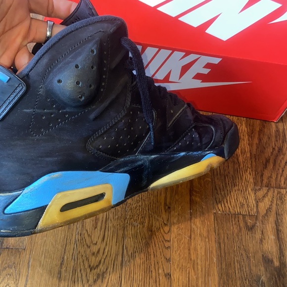 Air Jordan 6 “UNC” - Picture 3 of 7